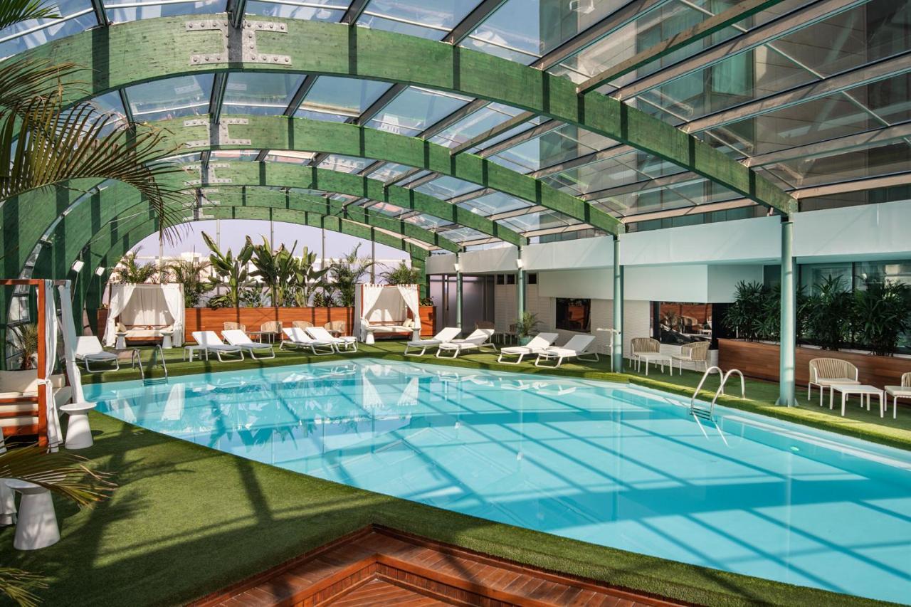 Arrecife Gran Hotel & Spa Exterior photo The pool at the Mandarin Oriental, Barcelona