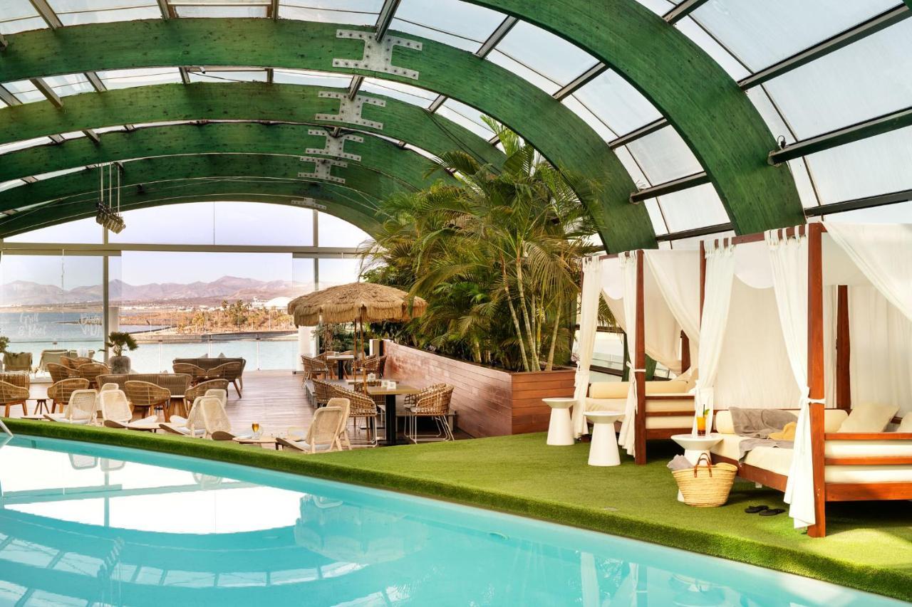Arrecife Gran Hotel & Spa Exterior photo The pool at the St. Regis Hotel, Aqaba