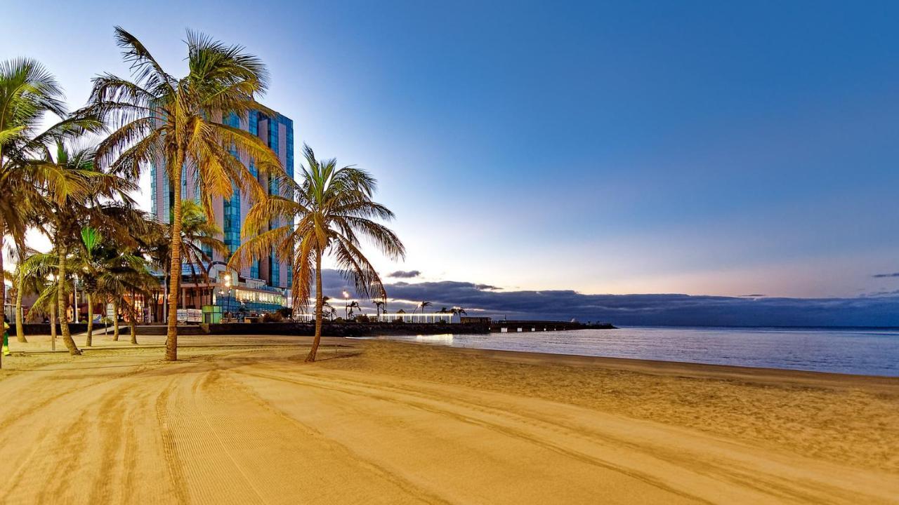 Arrecife Gran Hotel & Spa Exterior photo The beach at the Sheraton Jumeirah Hotel