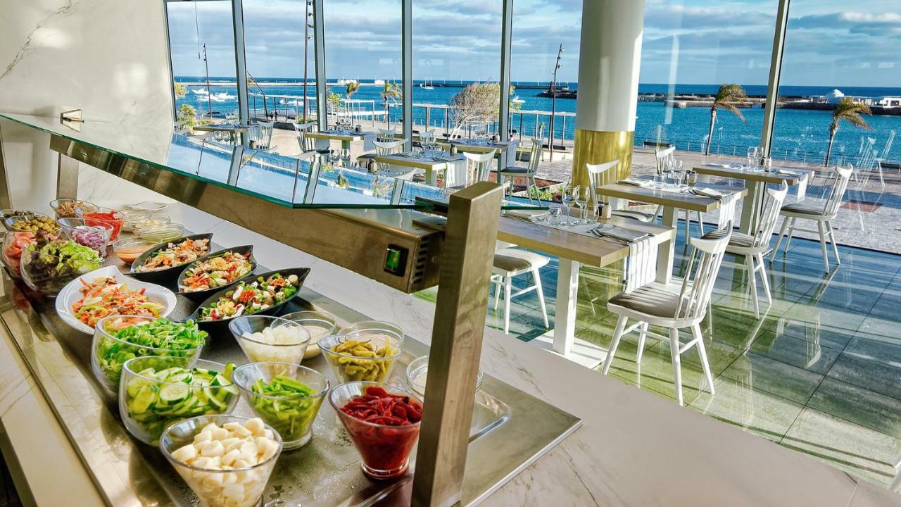 Arrecife Gran Hotel & Spa Exterior photo Restaurant